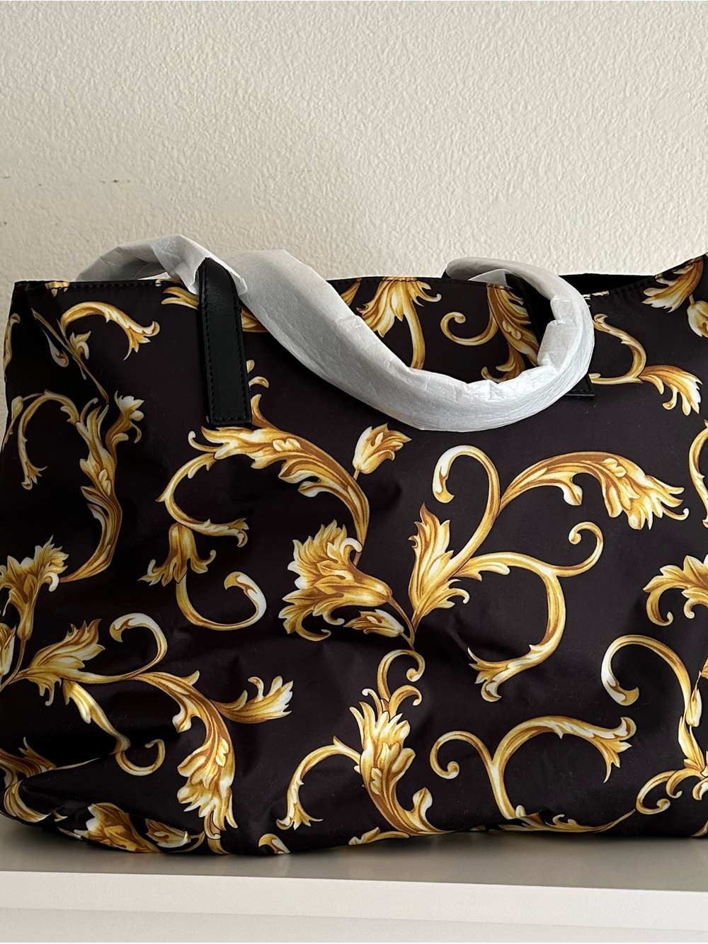 Versace Tote Bag - Picture 4 of 10